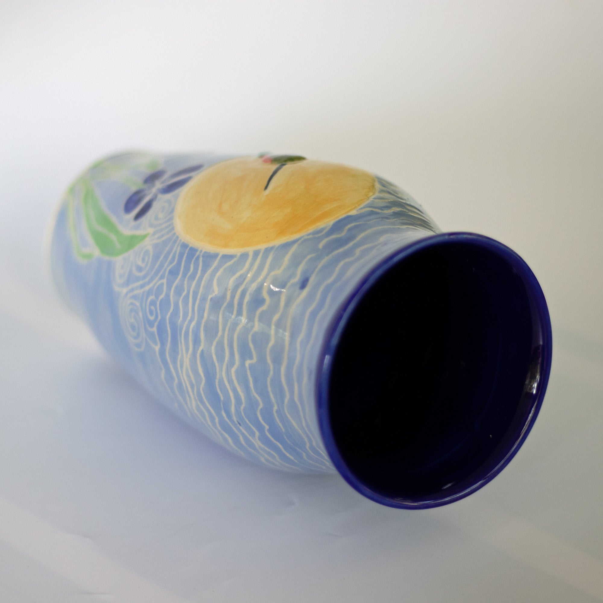 Hummingbird Salute Vase