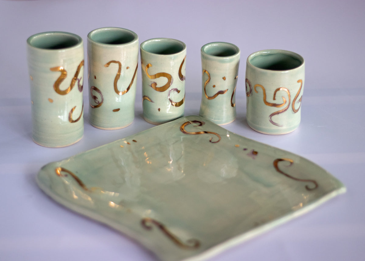 Gold Squiggle Vase Set