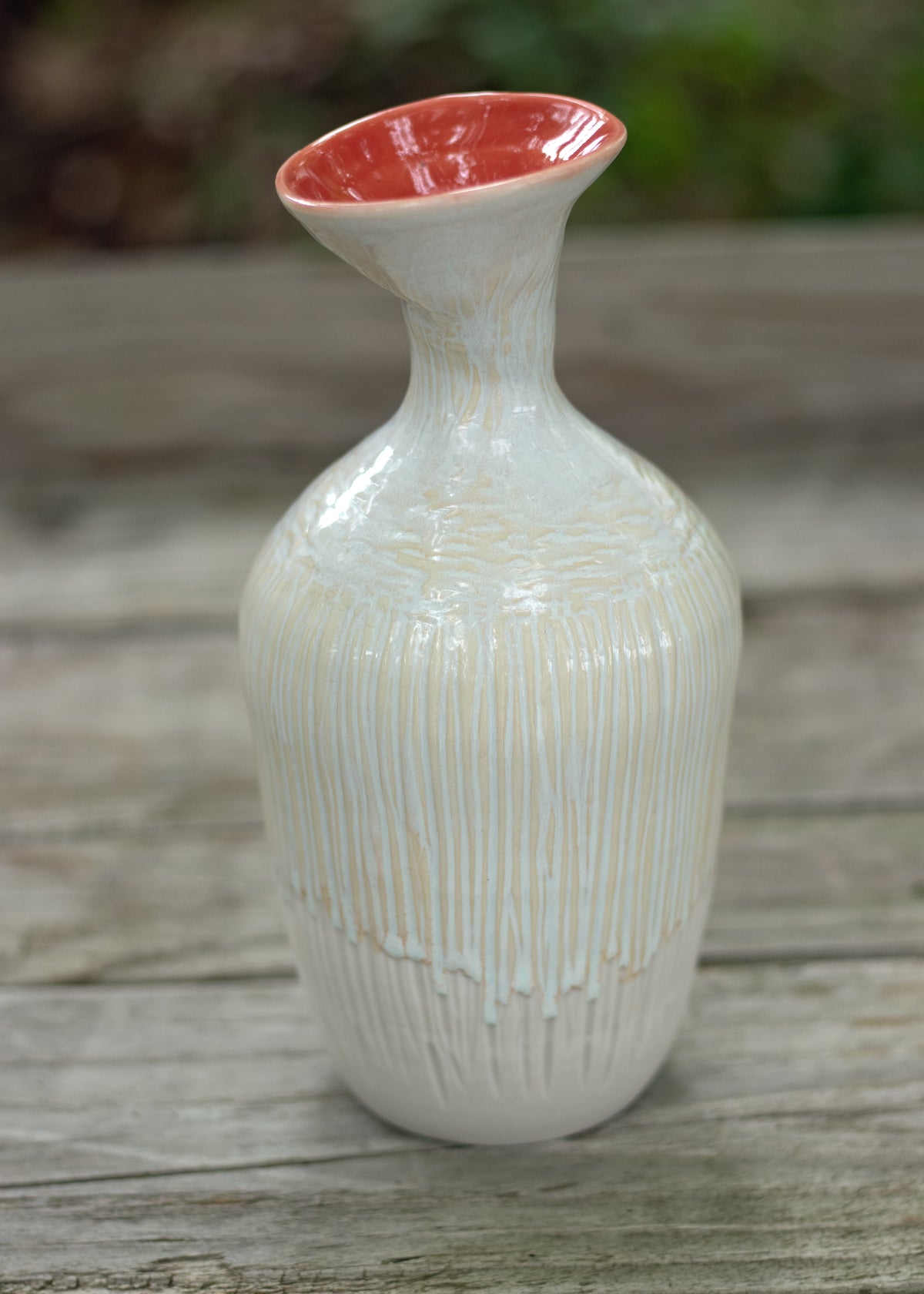 In-Line Pop Vase Coral